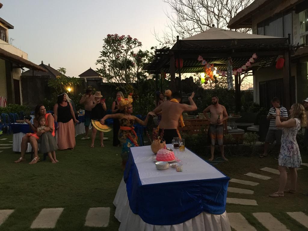 ヒル ダンス バリ アメリカン ホテル ジンバラン エクステリア 写真